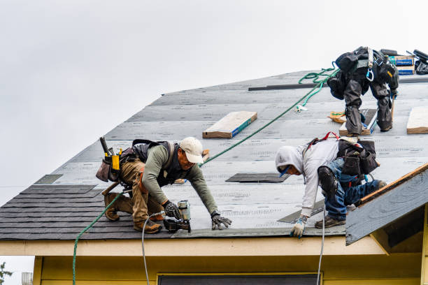 Professional Gutter Installation technician working in Zuni, NM